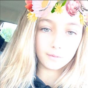 Meet your Posher, Jillian